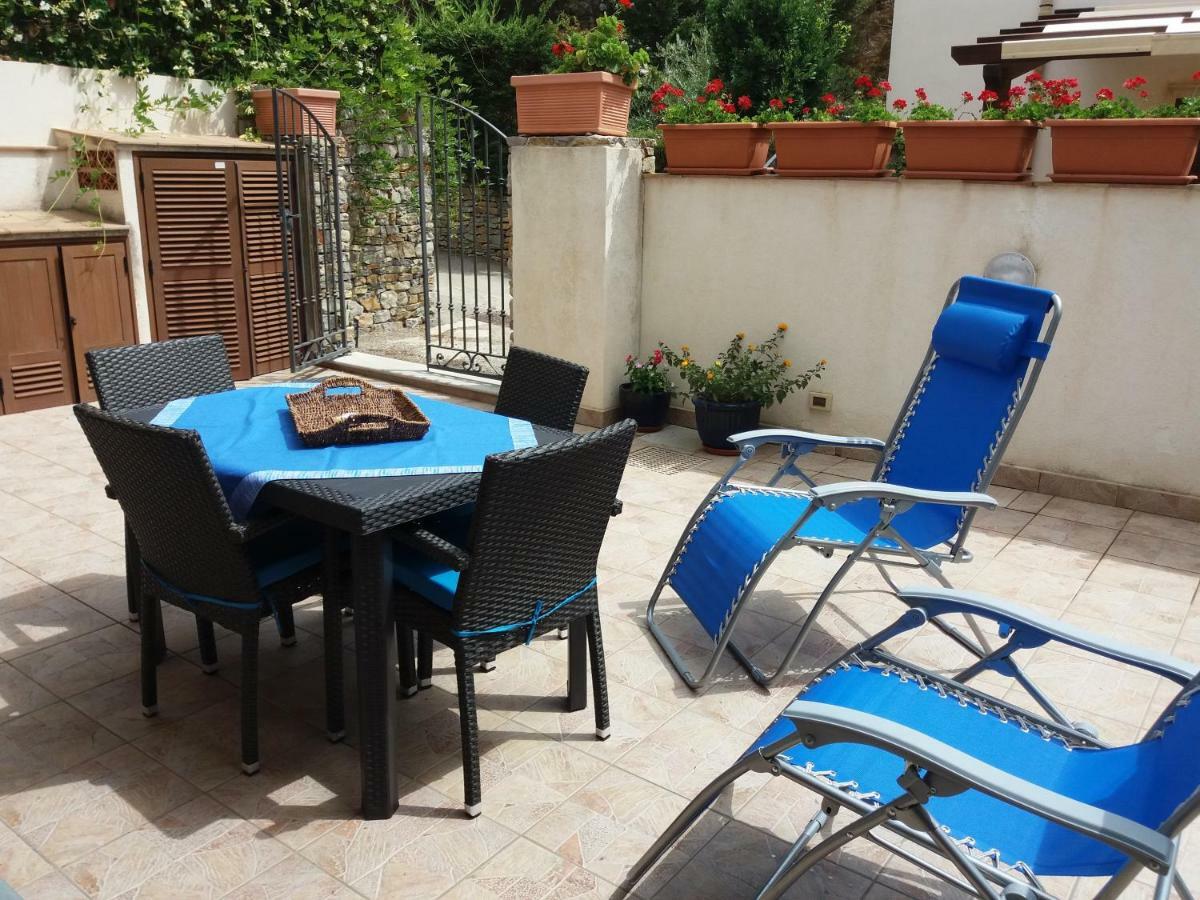 Villino Messina Apartman San Vito Lo Capo Kültér fotó